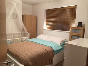 Photo 13- click for photo gallery